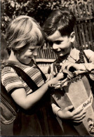 G8191 - Glückwunschkarte Schulanfang - Junge Mädchen Zuckertüte - Verlag Reichenbach DDR - Eerste Schooldag