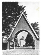 Kluisbergen Kwaremont Home St Franciscus Xaverius Zicht Op De Kerk Foto Prentkaart Htje - Kluisbergen