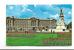 CPA BUCKINGHAM PALACE  En 1970!  (voir Timbre) - Buckingham Palace