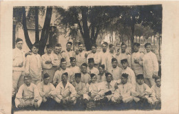 CARTE PHOTO - Groupe D'hommes - Carte Postale Ancienne - Fotografie