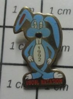 1319 Pin's Pins / Beau Et Rare / SPORTS / LAPIN BLEU USOBL CLUB NATATION - Zwemmen