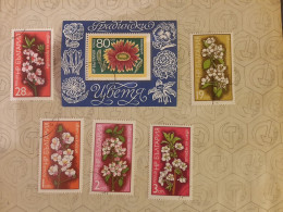 1974	Bulgaria Flowers  (F73) - Used Stamps