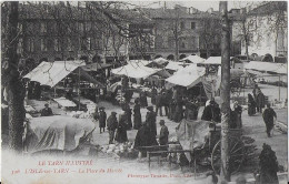 L'isle Sur Tarn La Place Du Marché: Un Jour De Marché 1916 - Lisle Sur Tarn