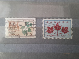 Canada Flowers (F73) - Usati
