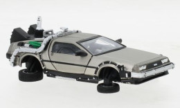 DeLorean DMC 12 - Silver - Back To The Future II Flugversion - Vitesse - Vitesse