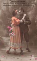 COUPLE - Tendresse Fleurie - Dans Ce Berceau De Fleurs - Un Soldat Avec Sa Femme - Colorisé - Carte Postale Ancienne - Couples