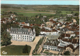 52. Gf. ARC-EN-BARROIS. Le Château Et La Place Moreau. Vue Aérienne. 279-33 - Arc En Barrois