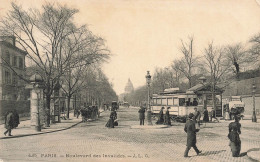 Paris * 7ème * Le Boulevard Des Invalides * Tram Tramway - Paris (07)