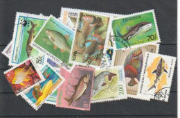 POISSONS. Beau Lot De 20 Timbres Oblitérés, Grands Formats, Tous Differents , 1 ère Qualité.  # 3 - Mezclas (max 999 Sellos)