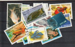 POISSONS. Beau Lot De 20 Timbres Oblitérés, Grands Formats, Tous Differents , 1 ère Qualité.  # 6 - Poissons