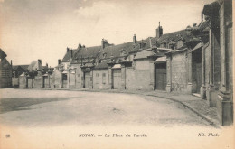 Noyon * La Place Du Parvis - Noyon