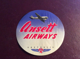 ANSETT AIRWAYS / AUSTRALIA / AUSTRALIE   ( Avions Aéroports ) - Etichette Da Viaggio E Targhette