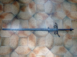 Forte épée à 2 Mains - Type Espadon Zweihänder Spadone - Style Renaissance Copie 19e - BE - Armes Blanches