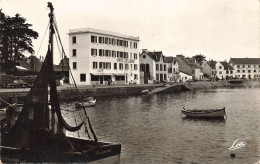 St Pierre Quiberon * Le Port D'orange * Café Hôtel BELLEVUE - Quiberon