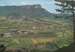 CARTOLINA  JACA,HUESCA,SPAGNA-PIRINEO ARAGONES-VISTA GENERAL.AL FONDO,PENA OROEL M.1769-VIAGGIATA 1966 - Huesca