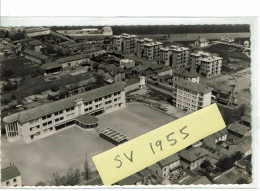 Saint Priest  Vue Aérienne Le Groupe Scolaire Et Les Cités - Saint Priest