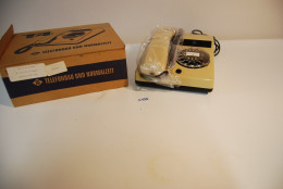 C132 Vintage Retro Phone Administration Telefonbau Und Normalizeit Germany - Telephony