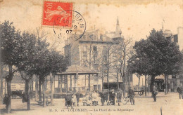 Colombes      92       Place De La République Et Kiosque à Musique      (voir Scan) - Colombes