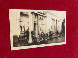 CPA - LA MOTO PEUGEOT DANS LE MONDE - LA RUE À MOSCOU 1933 - Motorfietsen