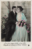 COUPLE - Je Ne Puis Payer Le Don D'une Fleur - Un Coupla Dans Un Jardin - Roseraie - Carte Postale Ancienne - Coppie