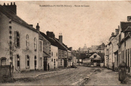 CPA 58 Nièvre - SAINT AMAND En Puisaye - Route De Cosne - Saint-Amand-en-Puisaye