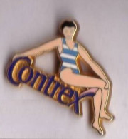 I01 Pin's ROLAND GARROS CONTREX Contrexéville Vosges Pin'up Pin'ups Baigneuse Signé Arthus Bertrand Achat Immédiat - Tennis