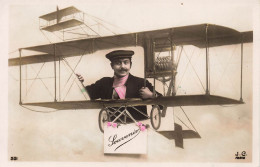 FANTAISIES - Homme - Souvenir - Aviation - Carte Postale Ancienne - Men