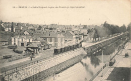 Rennes * Le Mail D'onges Et La Gare Des Tram Tramways Départementaux - Rennes