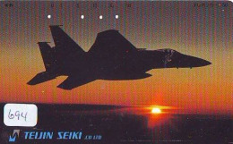 TELECARTE JAPON * 290-35917 * MILITAIRY AVION (694) Flugzeuge * Airplane * Aeroplano * PHONECARD JAPAN * ARMEE - Army