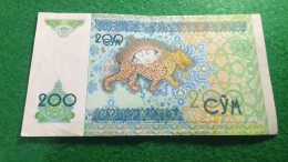 ÖZBEKİSTAN--   200    SOM        UNC - Usbekistan