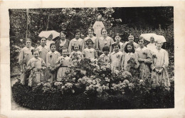 ENFANTS - Des Enfants De L'école Des Filles - Carte Postale Ancienne - Gruppi Di Bambini & Famiglie