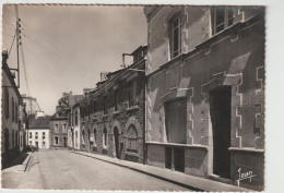 ELLIANT  LA RUE DE LA MAIRIE - Elliant