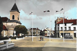 ROMAINVILLE ( 93 )  - Place De L' Eglise ( C.P.S.M. , Gd - Ft ) - Romainville