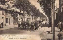 69 - RHÔNE - BRON - Quartier Avenue Du Bois (à Droite) - Défilé De La Fête De Gymnastique - 10739 - Bron