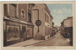 MIRAMBEAU  LA  GRANDE RUE - Mirambeau