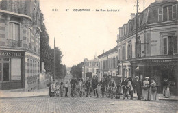 Colombes          92         La Rue Labouret. Cyclistes.   N° 67   (voir Scan) - Colombes