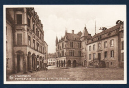 Luxembourg. Echternach. Petite Place Du Marché Et Le Denzelt ( Hôtel De Ville ) - Echternach