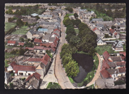 CP 80 VIGNACOURT La Rue Daours - Vignacourt