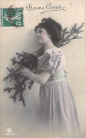 NOUVEL AN - Bonne Année - Happy New Year - Portrait Femme - Carte Postale Ancienne - New Year