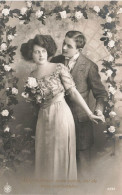 COUPLE - Mon Bonheur, Sans Cesse Est De Vous Contempler - Arc De Roses - Carte Postale Ancienne - Couples