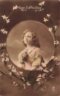 FANTAISIE - Femme - Gage D'affection - Medaillon - Portrait - Fleurs - Carte Postale Ancienne - Donne