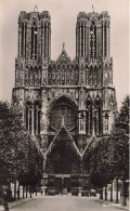 FRANCE - Reims - La Cathédrale Prise Après 1918 - Carte Postale - Reims