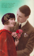 COUPLE - Laisse Moi Dans Tes Yeux - Marcel - Femme Avec Une Cape Rouge - Carte Postale Ancienne - Paare