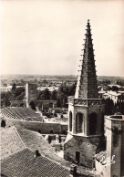 FRANCE - Arles - Clocher De La Chapelle Saint Charles Et Théâtre Antique - Camargue - Carte Postale Ancienne - Arles