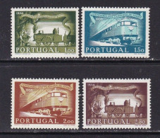 PORTUGAL - 1956 - YVERT 831/834 - Ferrocarriles - MH - Valor De Catologo 70 € - Neufs