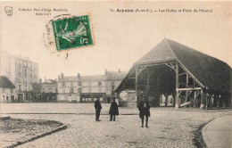 FRANCE - Arpajon - Les Halles Et Place Du Marché - Carte Postale Ancienne - Arpajon