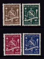 PORTUGAL - 1945 - YVERT 671/674 - Escuela Naval - MNH - Ongebruikt