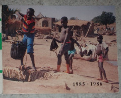 Petit Calendrier Poche  1985 1986 Enfance Missionnaire Terres Lointaines - Petit Format : 1981-90