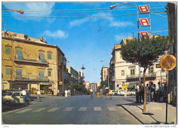 _B498: VILAROSA - Piazza Vittorio Emanuele E Corso Garibaldi+vignet:Inconnue/Onbekend+253(=facteur)+RETOUR A L'ENVOYEUR/ - Acireale