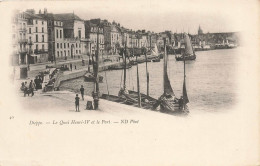 Dieppe * Le Quai Henri IV Et Le Port * Bateaux - Dieppe